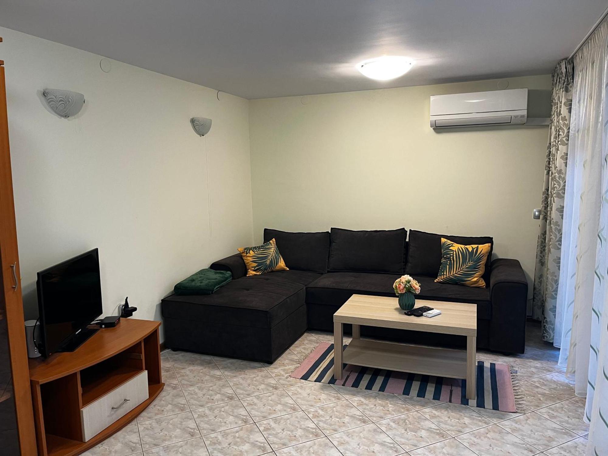Green Central Apartment Varna Exterior foto